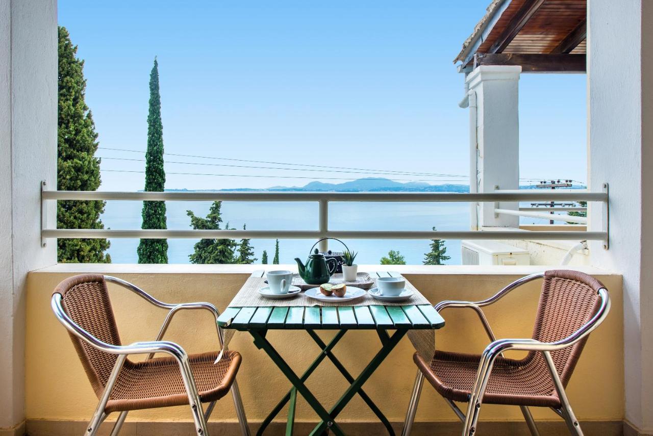 Mediterranean View Hotel Барбати Екстериор снимка
