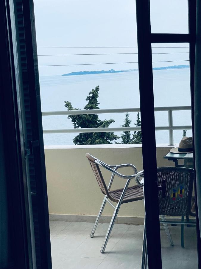 Mediterranean View Hotel Барбати Екстериор снимка