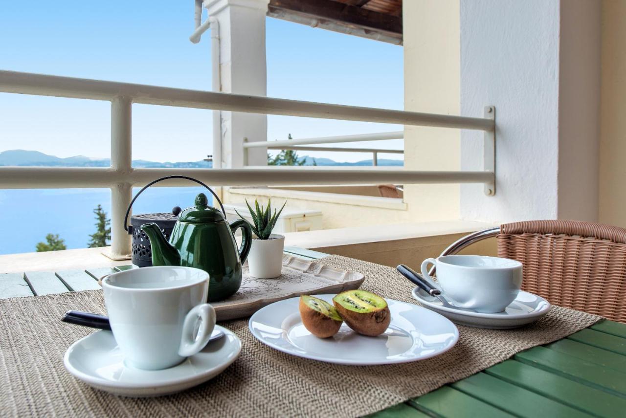 Mediterranean View Hotel Барбати Екстериор снимка