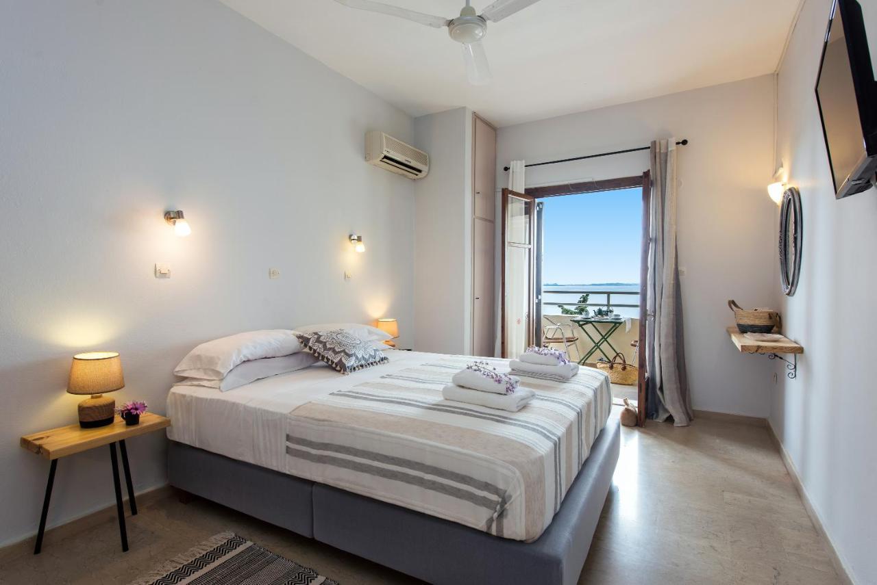 Mediterranean View Hotel Барбати Екстериор снимка